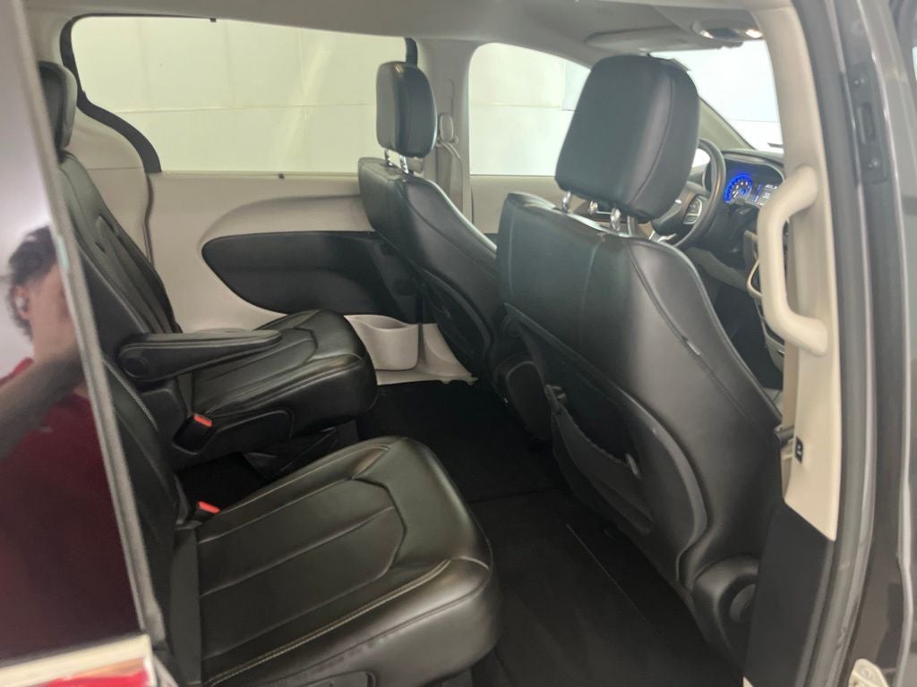 2020 Chrysler Voyager LXI