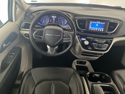 2020 Chrysler Voyager LXI