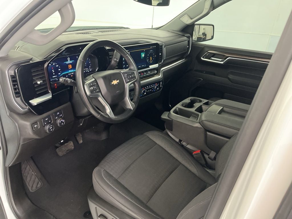 2023 Chevrolet Silverado 1500 LT LT1