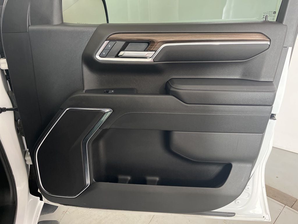 2023 Chevrolet Silverado 1500 LT LT1