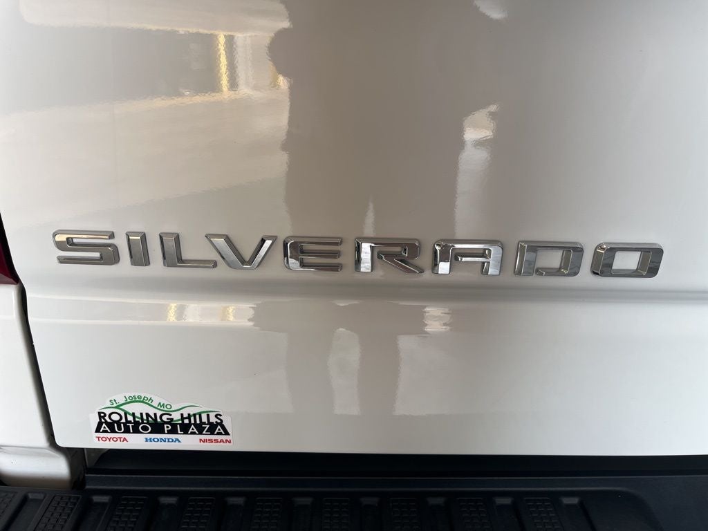 2023 Chevrolet Silverado 1500 LT LT1