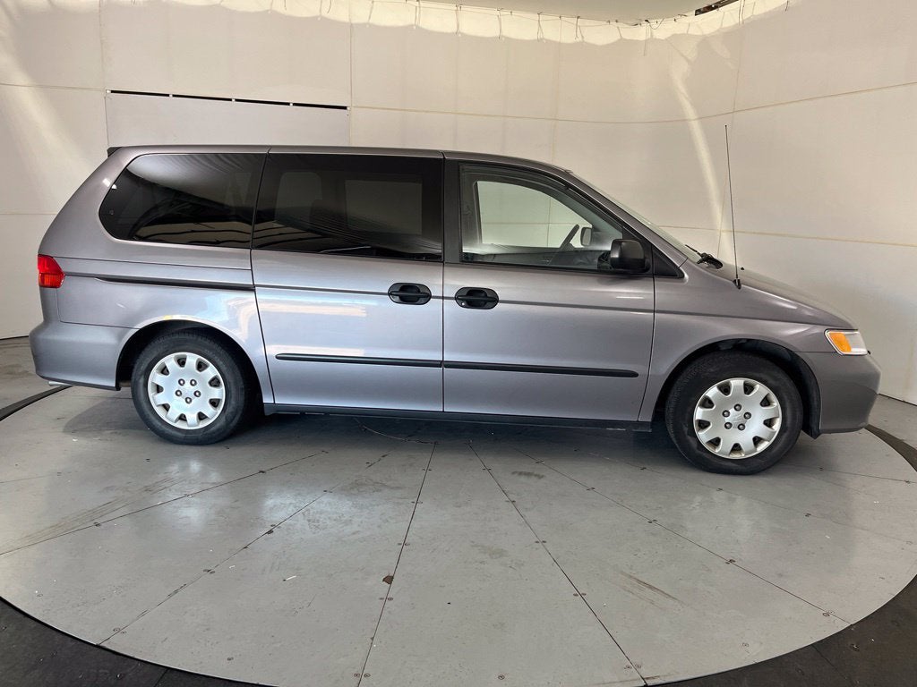 2000 Honda Odyssey LX 7 Passenger