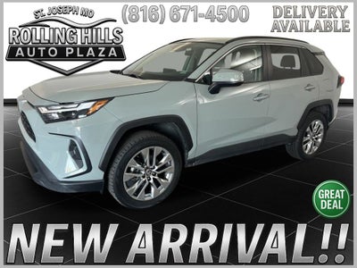 2022 Toyota RAV4 XLE Premium