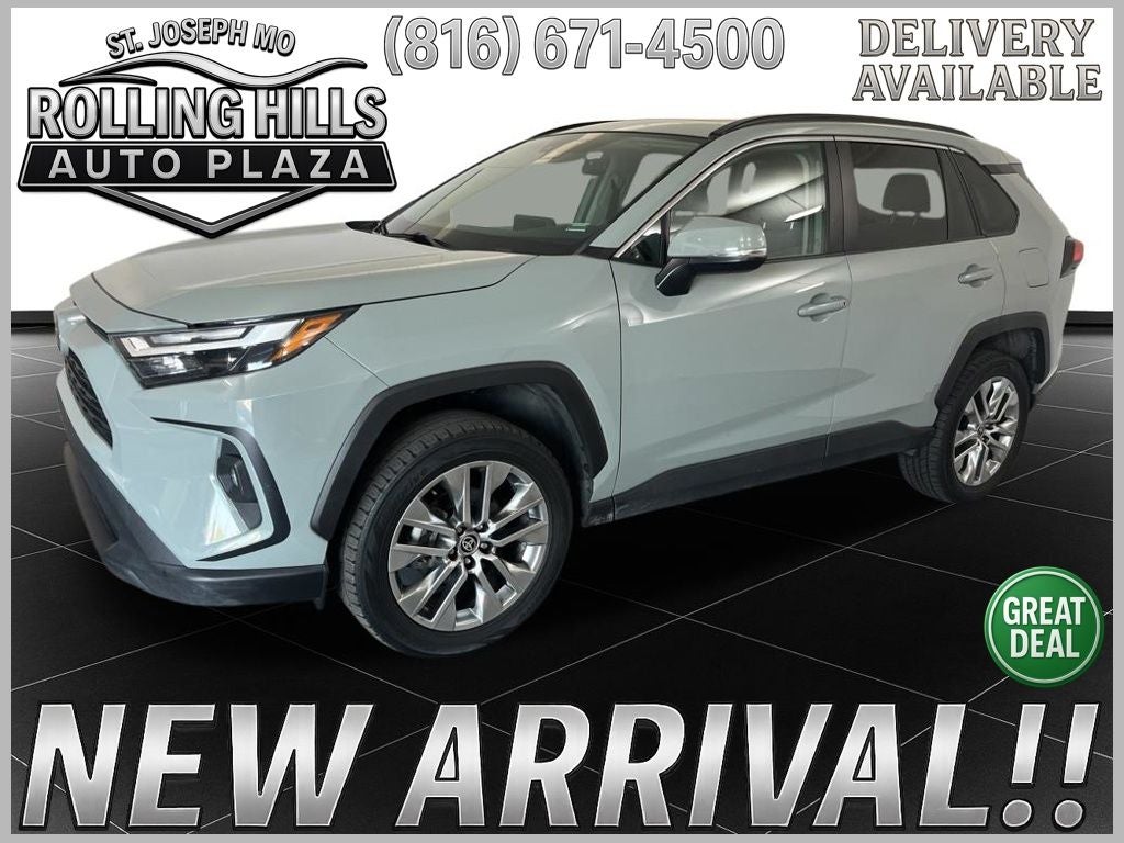 2022 Toyota RAV4 XLE Premium