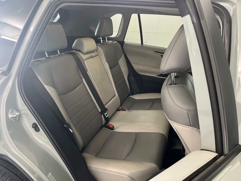 2022 Toyota RAV4 XLE Premium
