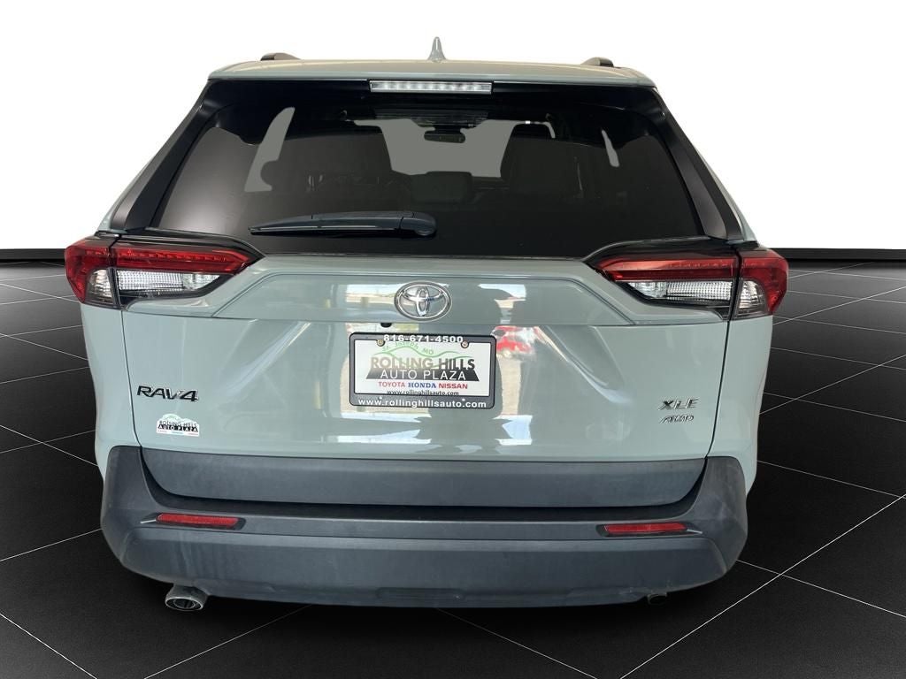 2022 Toyota RAV4 XLE Premium