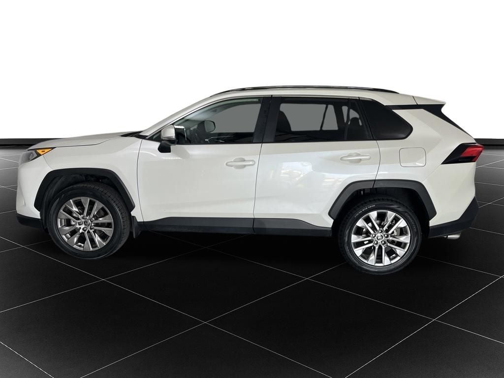 Used 2021 Toyota RAV4 XLE Premium with VIN 2T3A1RFV9MW193386 for sale in Kansas City