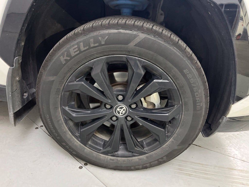 2025 Toyota RAV4 Hybrid XSE