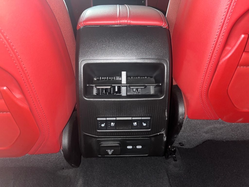 2025 Jeep Wagoneer S Launch Edition