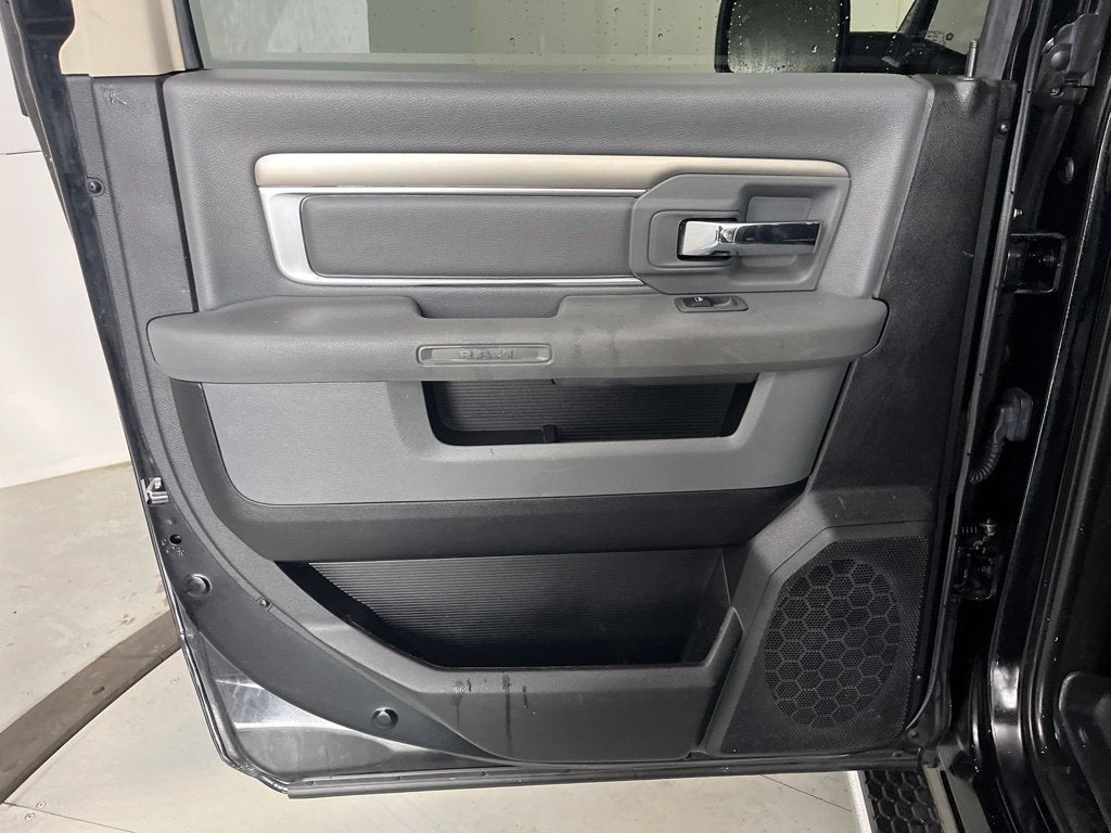 2020 RAM 1500 Classic SLT