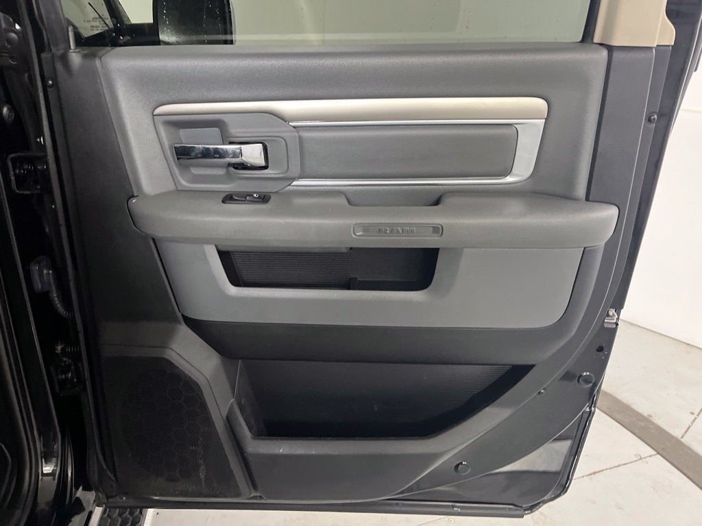 2020 RAM 1500 Classic SLT