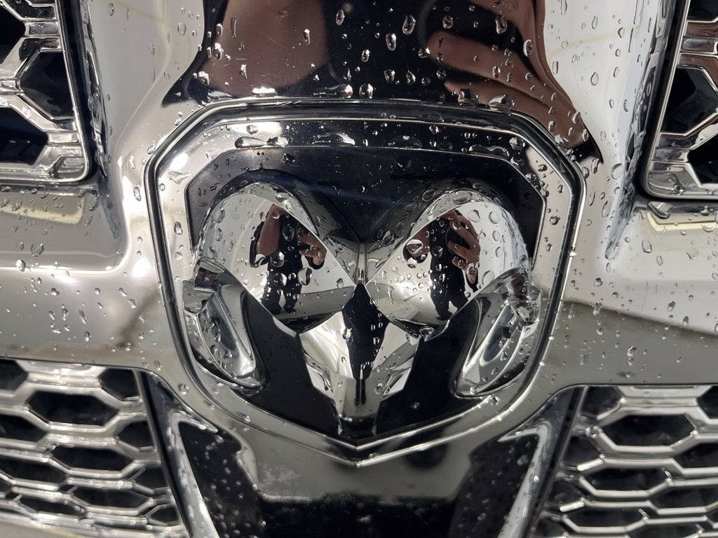 2020 RAM 1500 Classic SLT