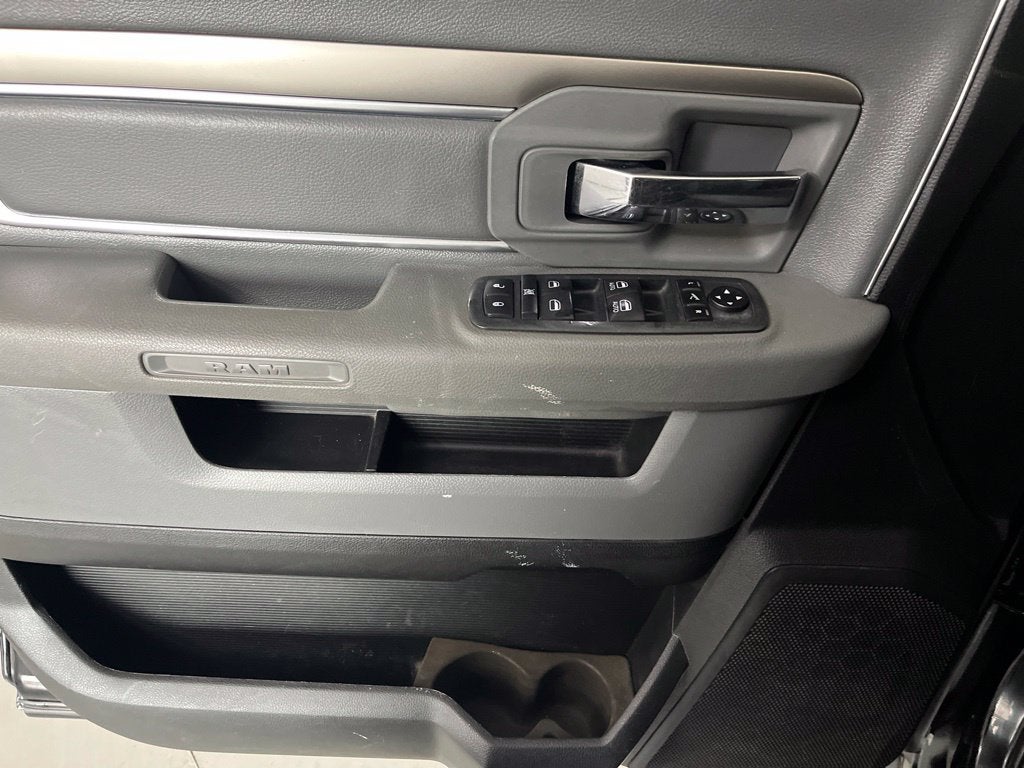 2020 RAM 1500 Classic SLT