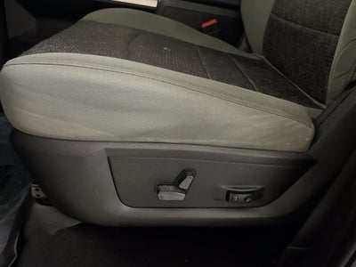 2020 RAM 1500 Classic SLT