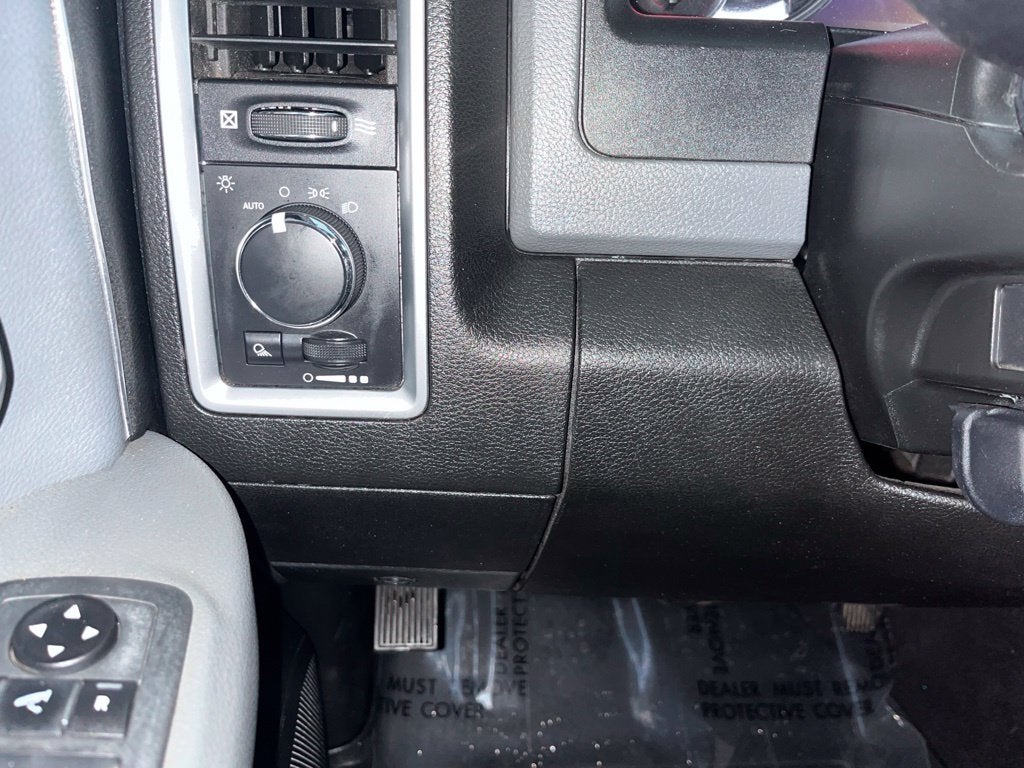 2020 RAM 1500 Classic SLT