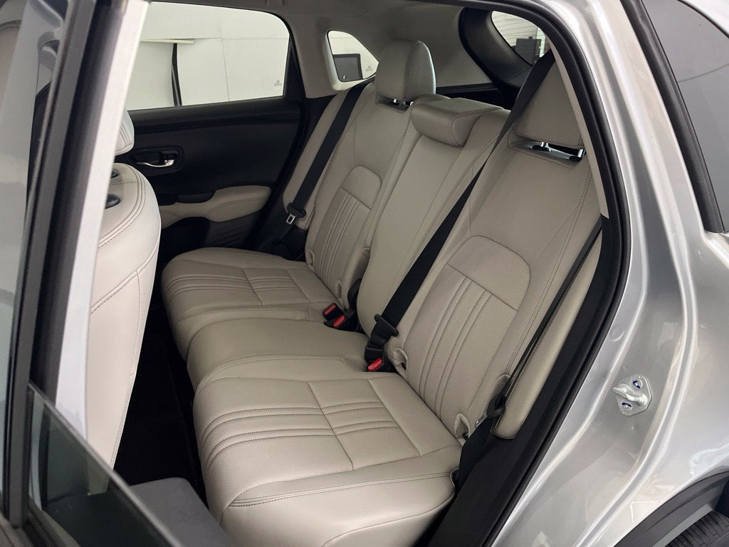 2027 Honda HR-V EX-L - Photo 16