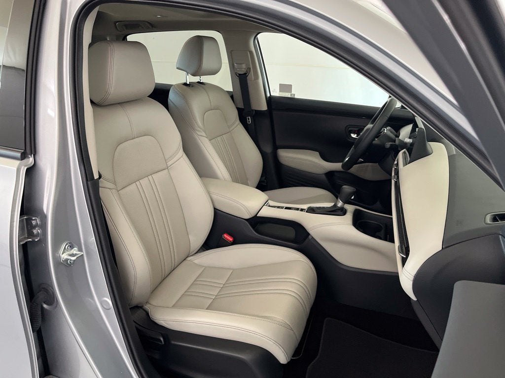 2027 Honda HR-V EX-L - Photo 18