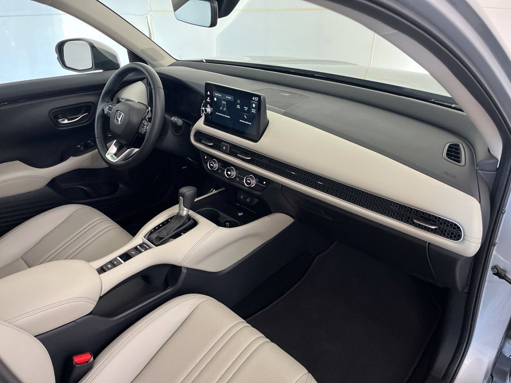 2027 Honda HR-V EX-L - Photo 19