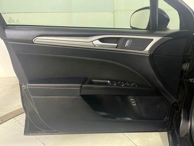 2019 Ford Fusion Hybrid SE