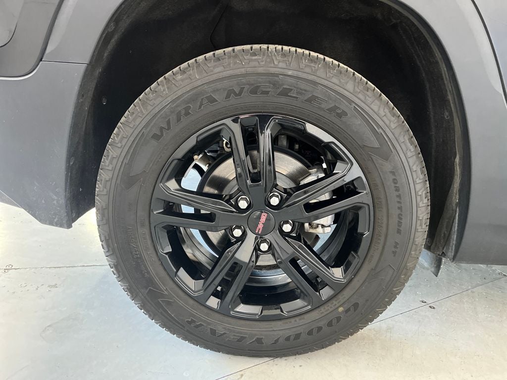 2023 GMC Terrain AT4