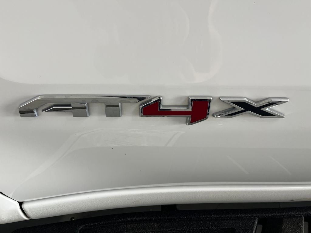 2023 GMC Sierra 1500 AT4X