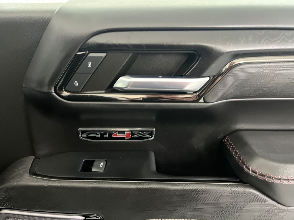 2023 GMC Sierra 1500 AT4X