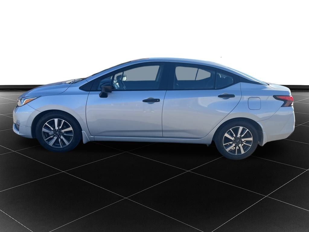 Used 2024 Nissan Versa Sedan S with VIN 3N1CN8DV9RL913975 for sale in Kansas City