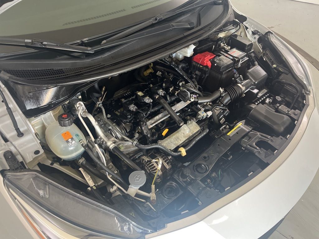2023 Nissan Versa 1.6 SV