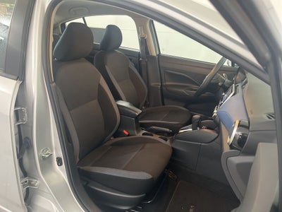 2023 Nissan Versa 1.6 SV