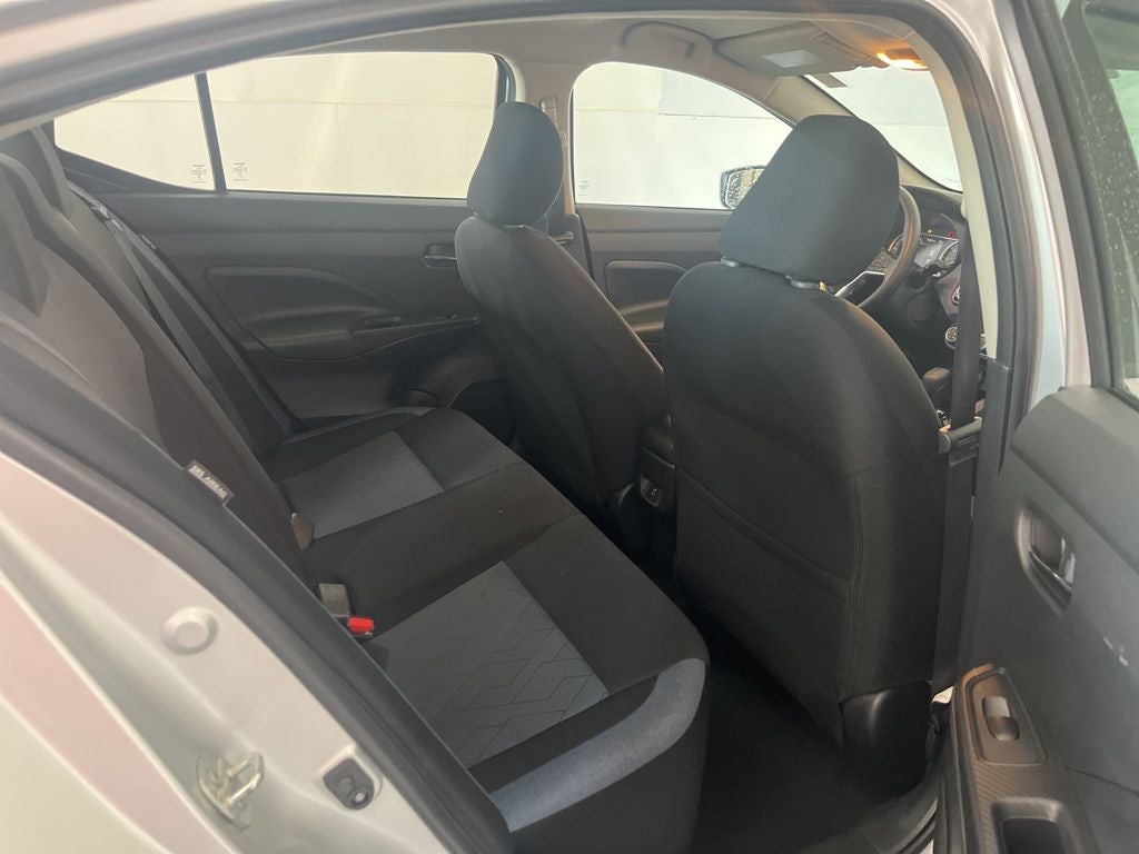 2023 Nissan Versa 1.6 SV