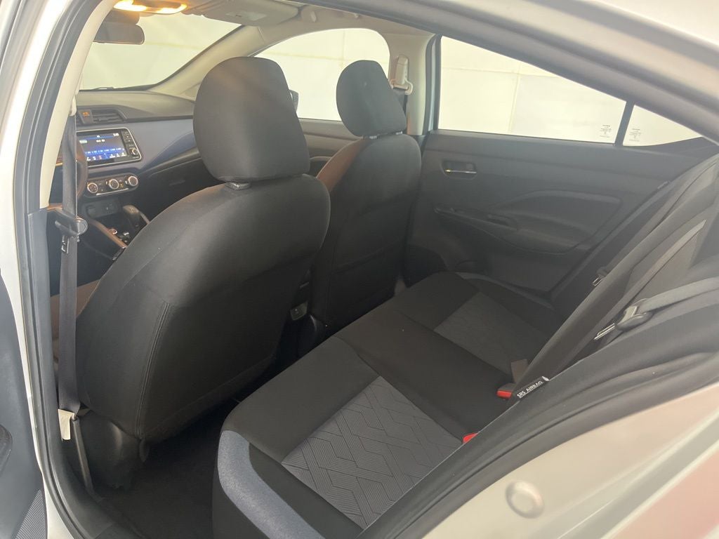 2023 Nissan Versa 1.6 SV