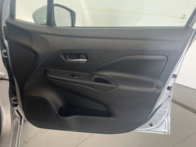 2023 Nissan Versa 1.6 SV