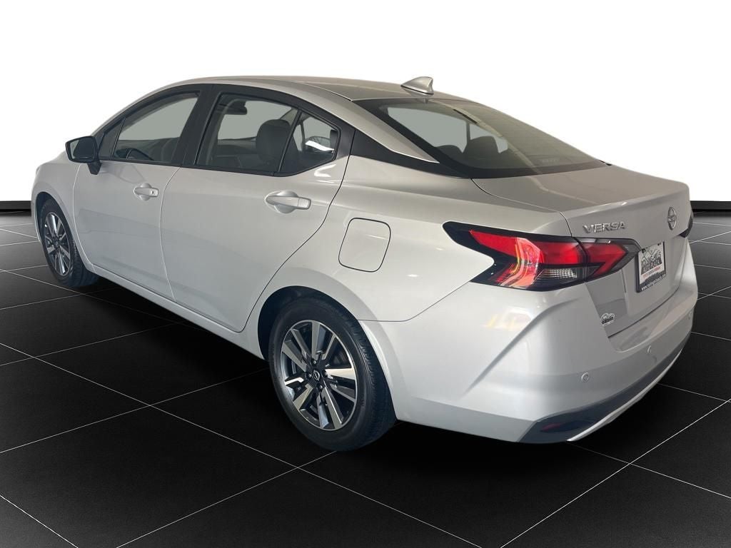 2023 Nissan Versa 1.6 SV