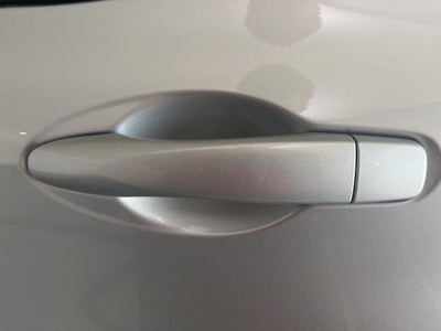 2023 Nissan Versa 1.6 SV