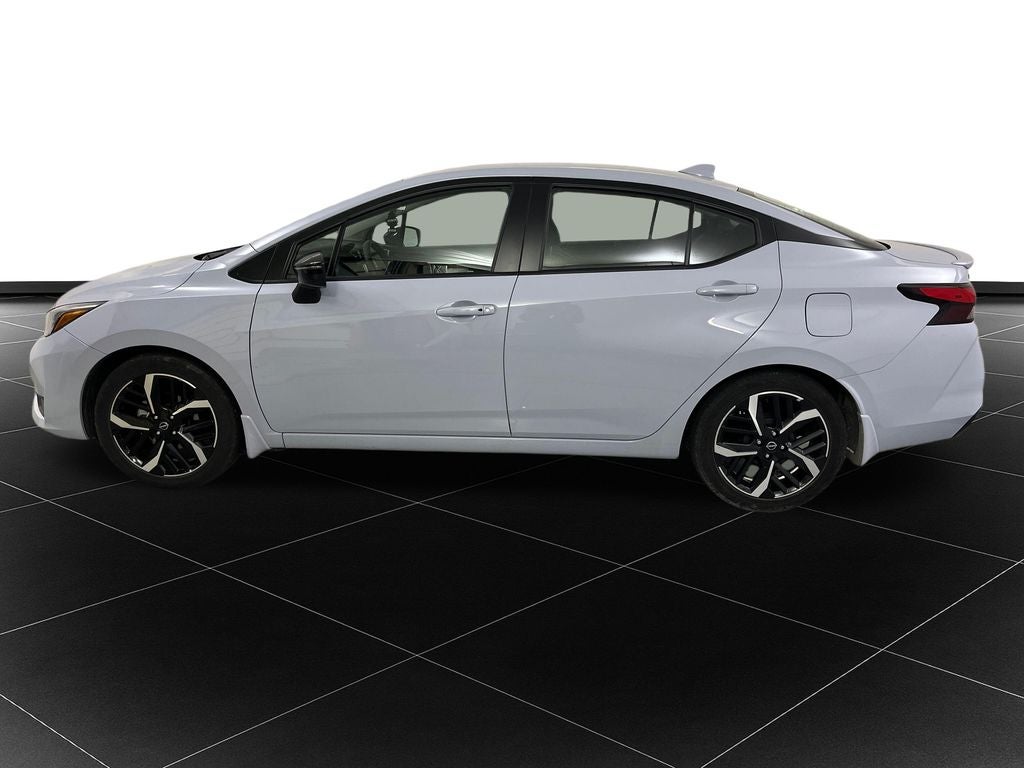 2024 Nissan Versa 1.6 SR
