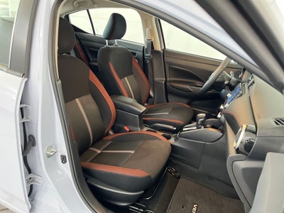 2024 Nissan Versa 1.6 SR