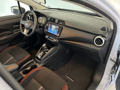 2024 Nissan Versa 1.6 SR