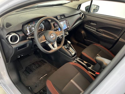 2024 Nissan Versa 1.6 SR