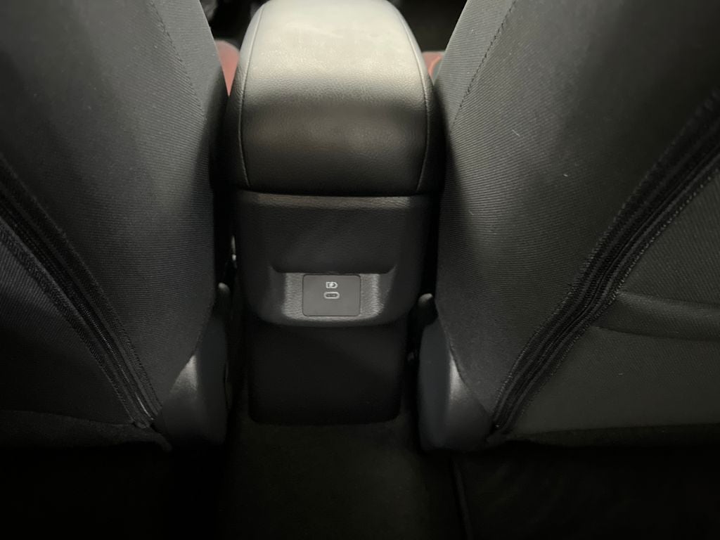 2024 Nissan Versa 1.6 SR