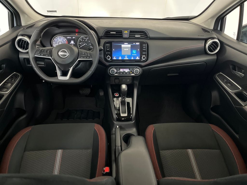 2024 Nissan Versa 1.6 SR