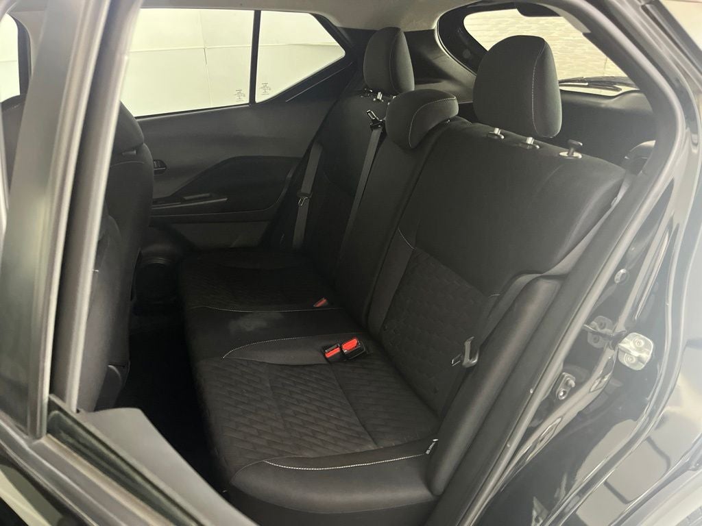 2022 Nissan Kicks S