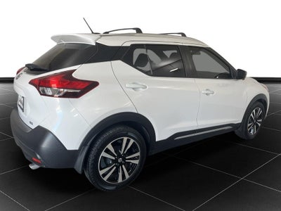2018 Nissan Kicks SR