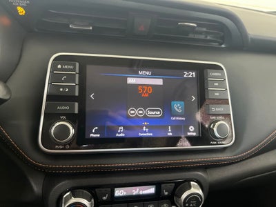 2020 Nissan Kicks SR