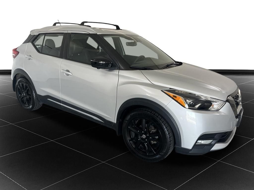 2020 Nissan Kicks SR