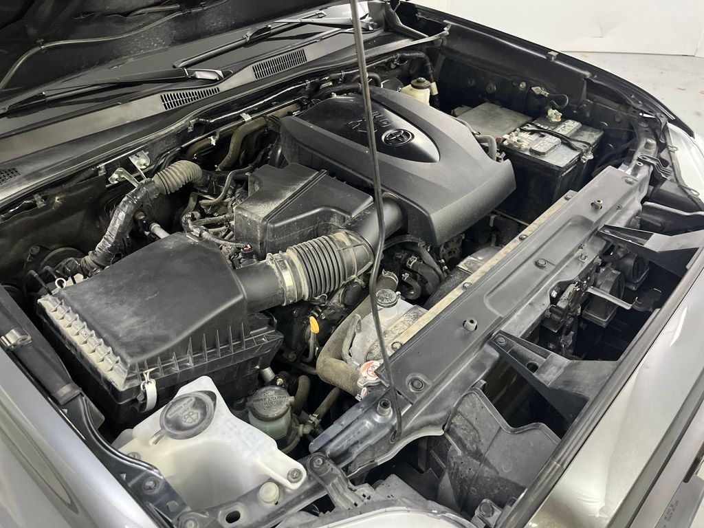 2023 Toyota Tacoma SR V6