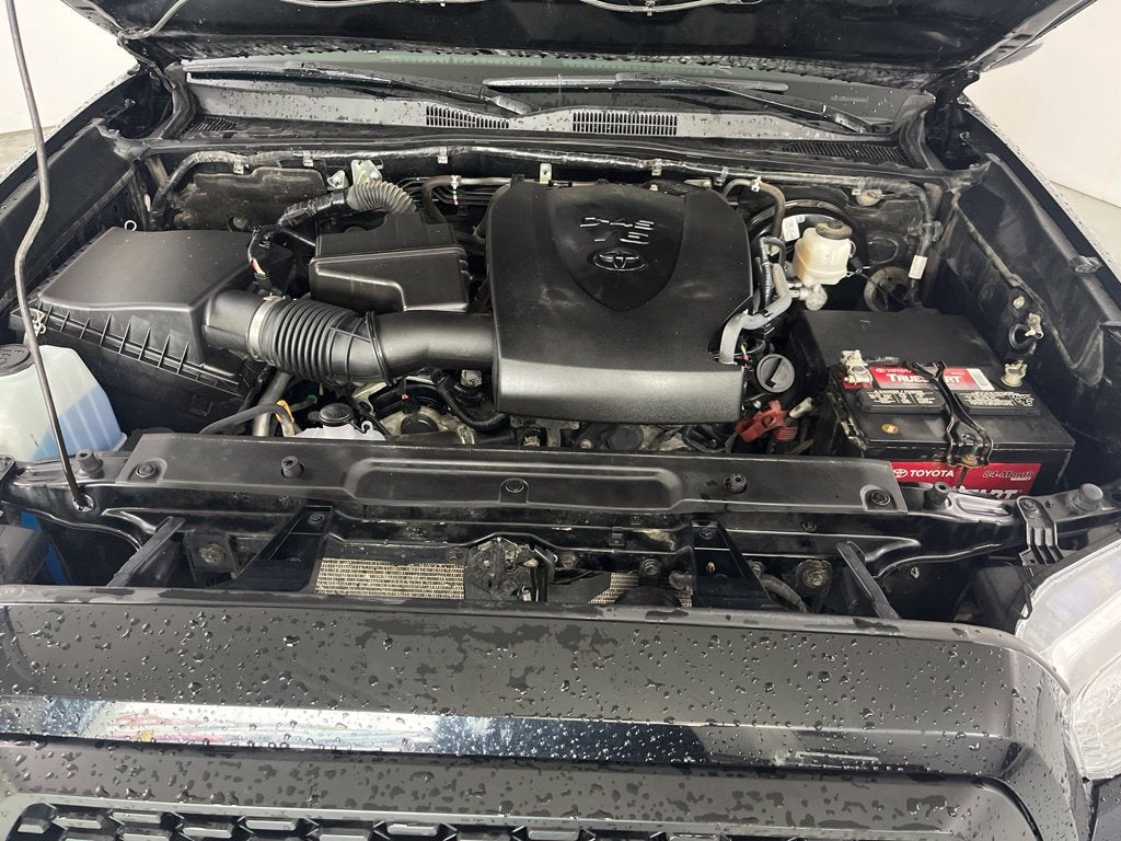 2022 Toyota Tacoma SR5 V6