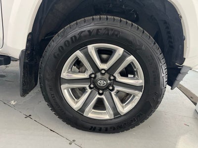 2018 Toyota Tacoma Limited V6