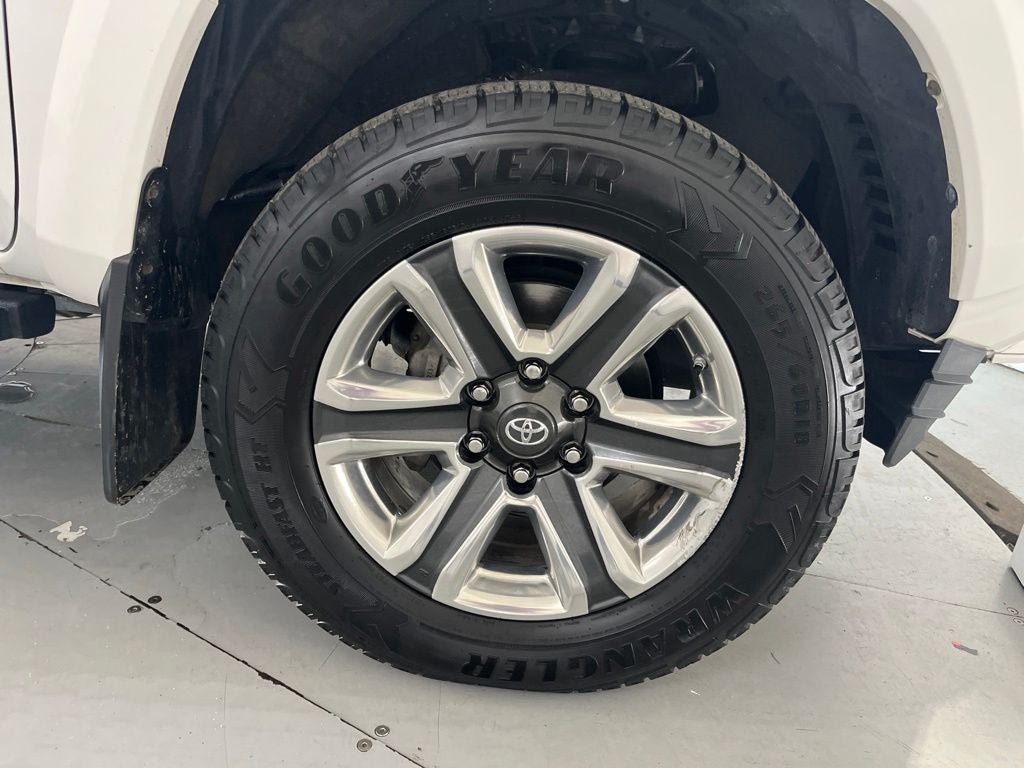 2018 Toyota Tacoma Limited V6