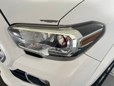 2018 Toyota Tacoma Limited V6