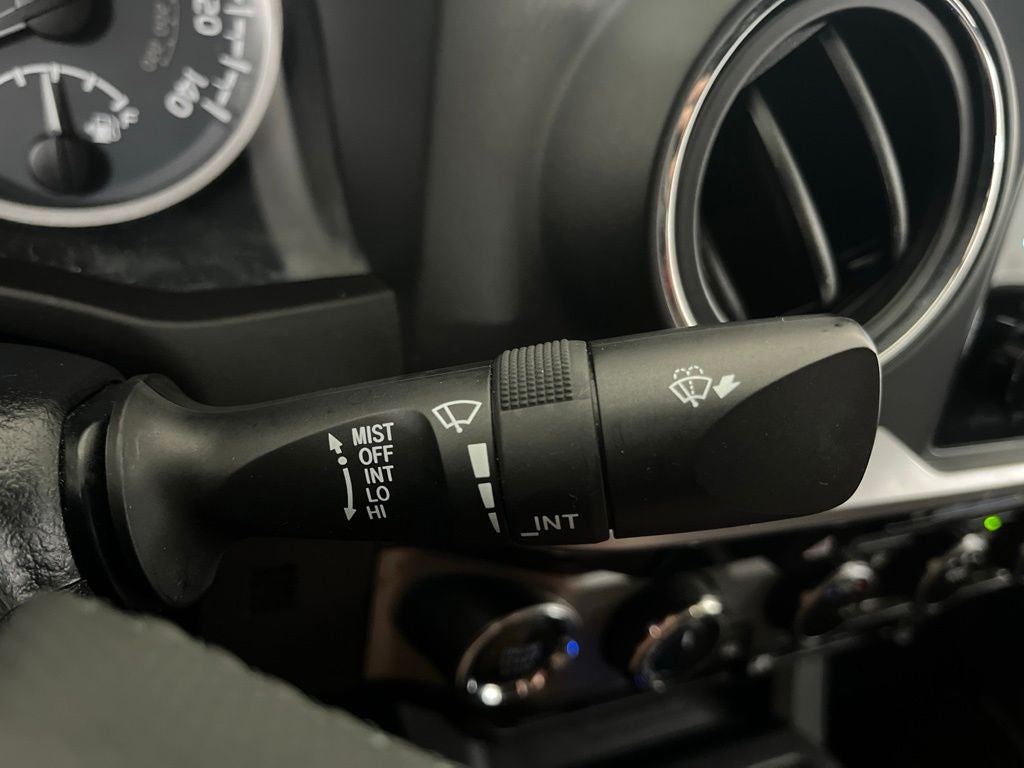 2018 Toyota Tacoma Limited V6